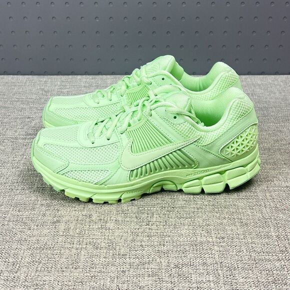 Nike Zoom Vomero 5  Pistachio Vapor Green HF5493-301 - Men's 8 / Women's 9.5 - Picture 2 of 12